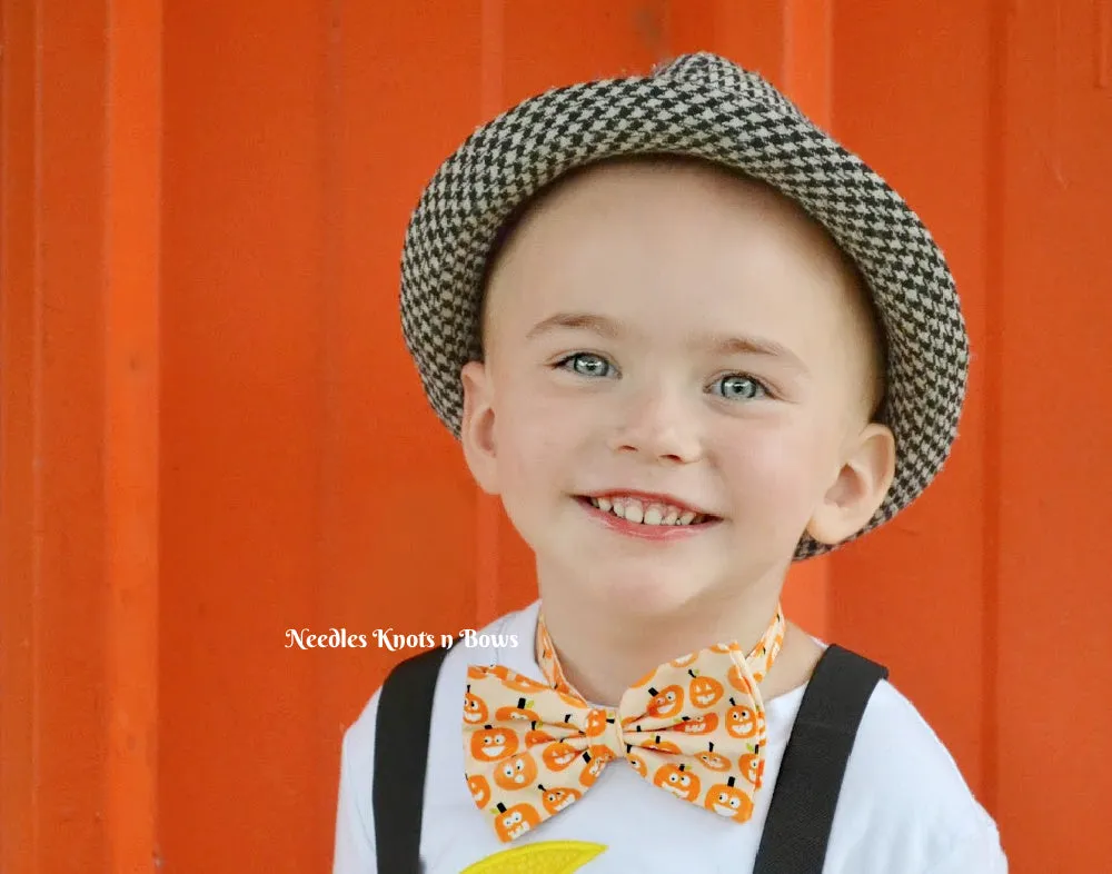 Jack o' Lantern Halloween Bow Tie, Pumpkins