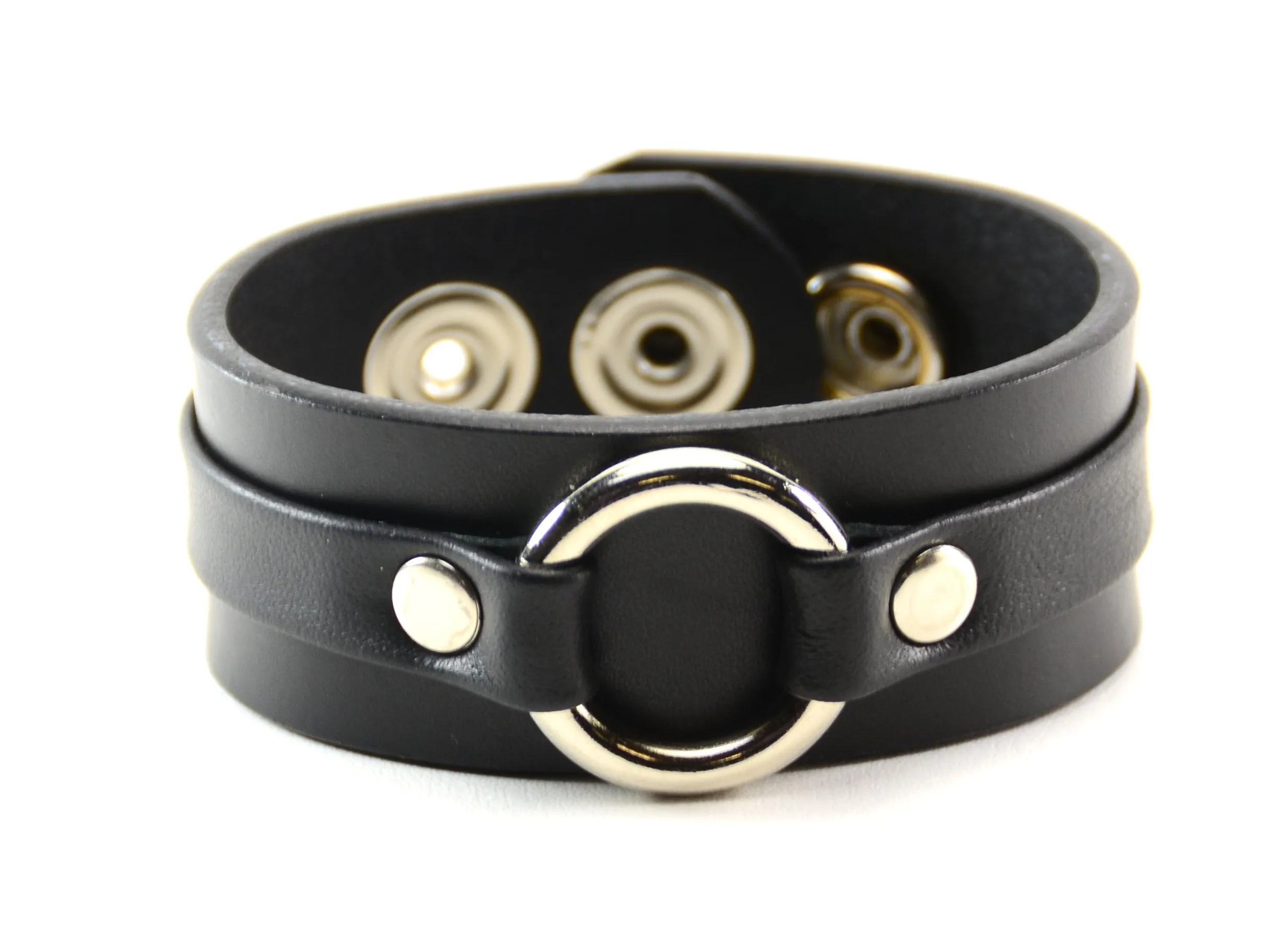 Middle O Ring Bracelet