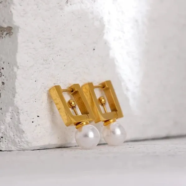 Neue Pearl Drop Square Hoop Earrings