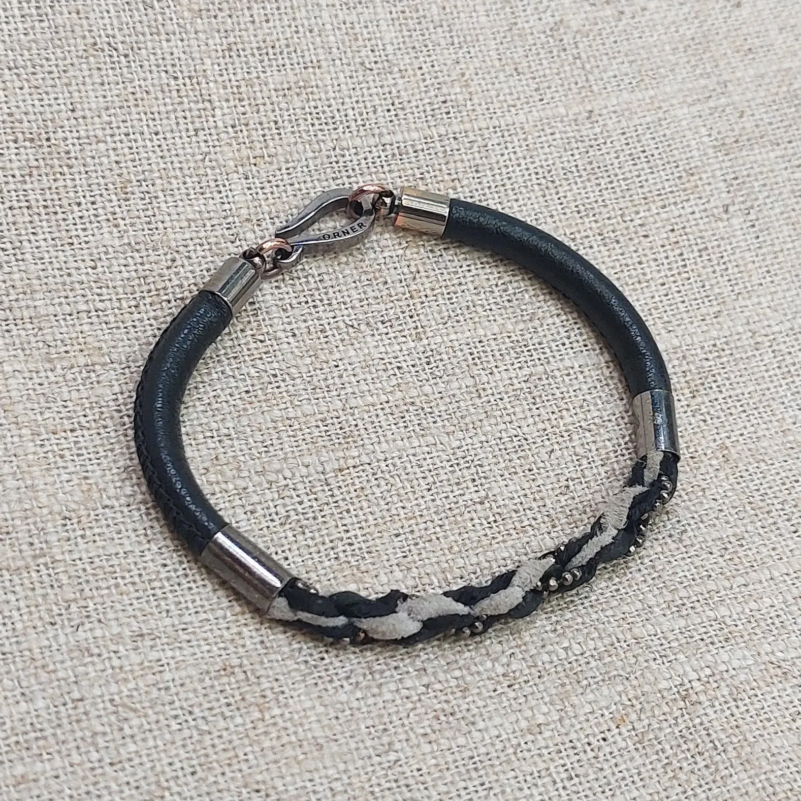 ORNER/Black Leather Bracelet
