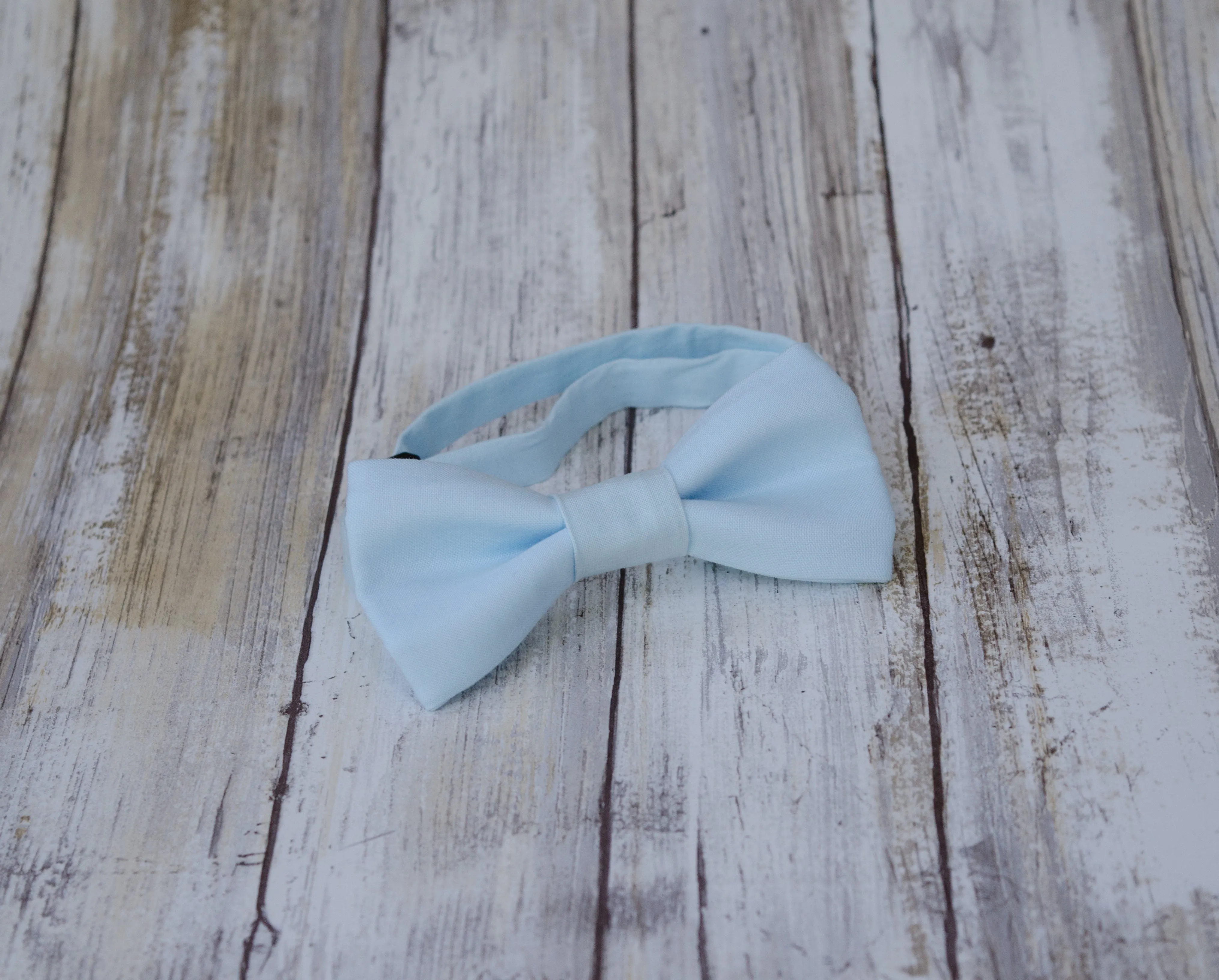 Pastel Blue Bow Tie (247)