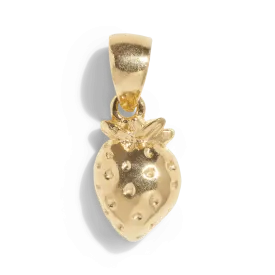 THE STRAWBERRY PENDANT - 18k gold vermeil